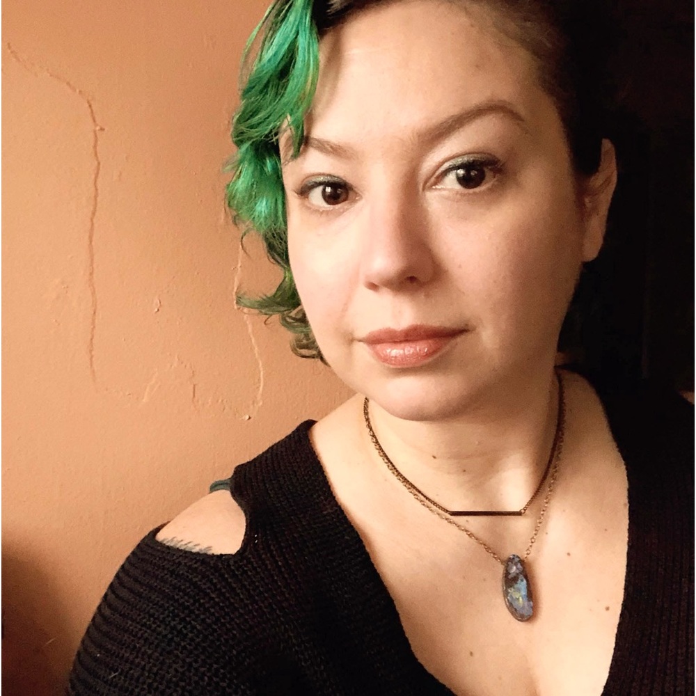 Meet your Posher, Angela